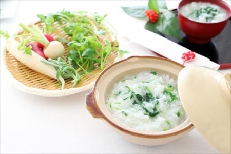 春の七草の種類と覚え方｜日本の風習・七草粥に入れる理由とは