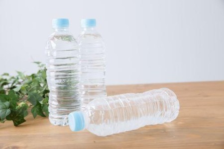 水の賞味期限切れは飲める？ペットボトル水の正しい知識と保存方法